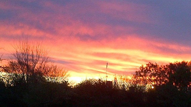 Atardecer en Villa María, Córdoba, Argentina, 20 de junio de 2012. Atardecer en Villa María, Córdoba, Argentina, 20 de junio de 2012.