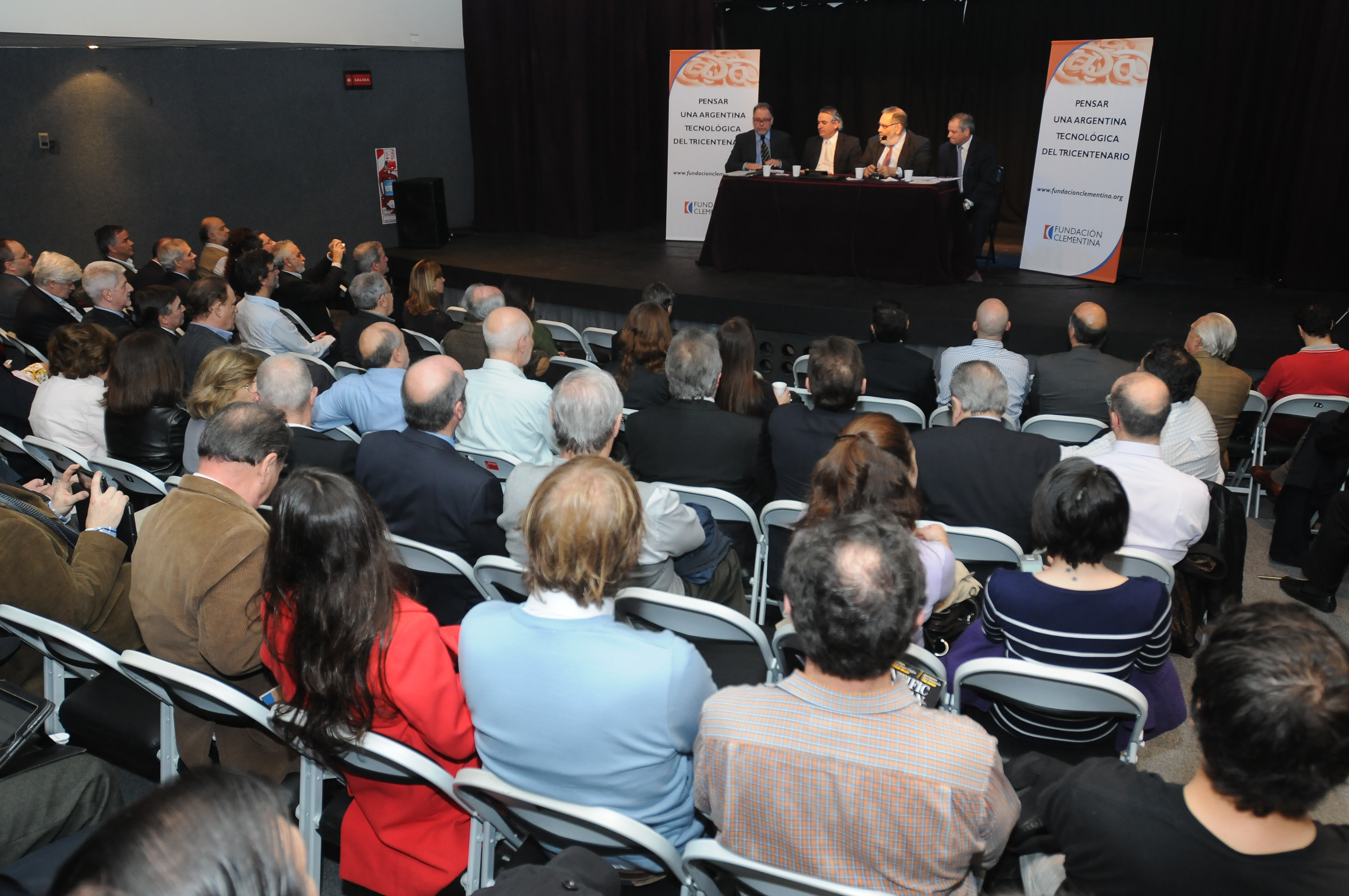 Acto de la Fundación Clementina en el Auditorio del Centro Cultural Borges, Buenos Aires, 28 de junio de 2012