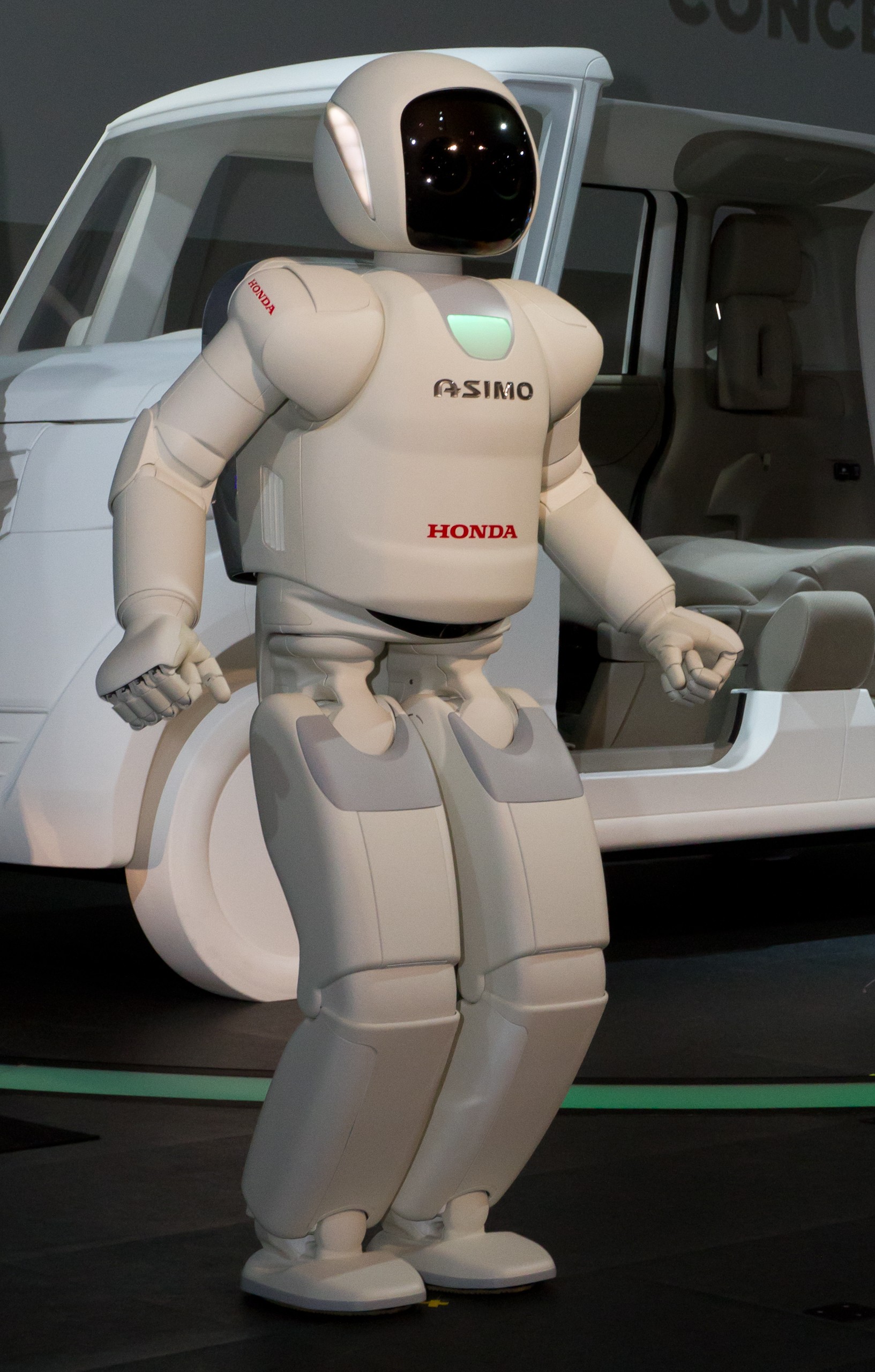 Robot Asimo de Honda en el Motor Show 2011 de Tokyo. Fuente: Wikimedia.