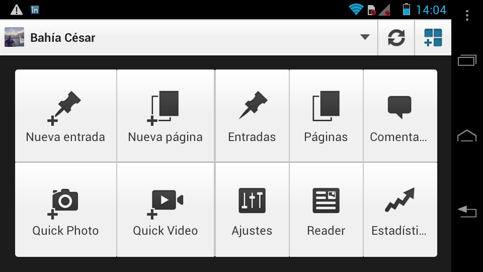 Captura de pantalla del administrador de contenidos de Bahía César en un teléfono Motorola Razr I Periodismo