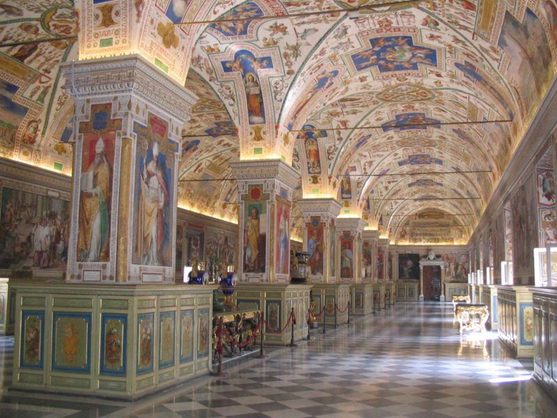 Biblioteca Vaticana. Fuente: Wikimedia.