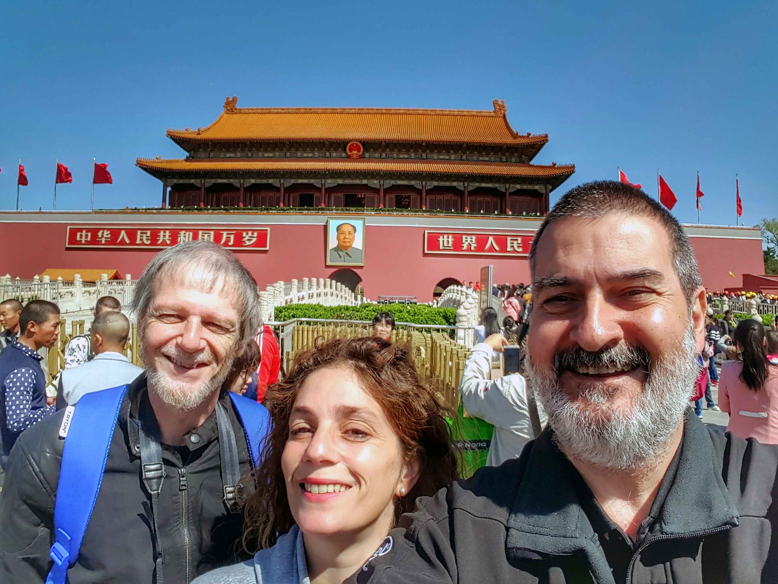 Con Damián Kantor y Debora Slotnisky. Ciudad Prohibida, Beijing, China, abril.