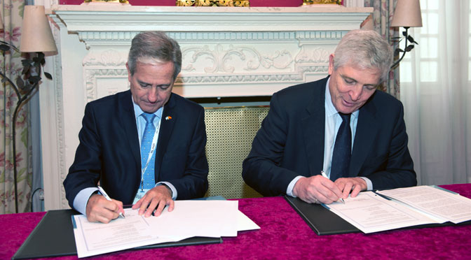 Acuerdo de cooperación para la «innovación tecnológica» entre el Gobierno y Telefónica