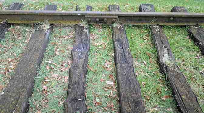 Rieles ferroviarios históricos en Chascomús