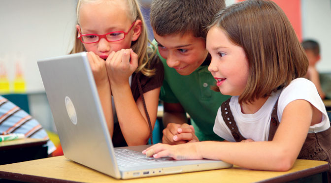 Día del niño: ¿cómo acompañar a los chicos en el uso de las TIC?