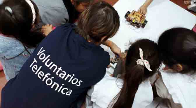 Más de 2.300 voluntarios de Telefónica celebran el día del voluntario con 100 actividades