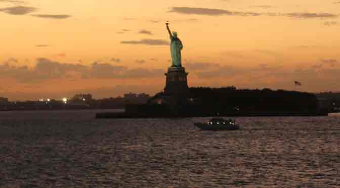 La Estatua de la Libertad desde el ferry de Staten Island a Manhattan