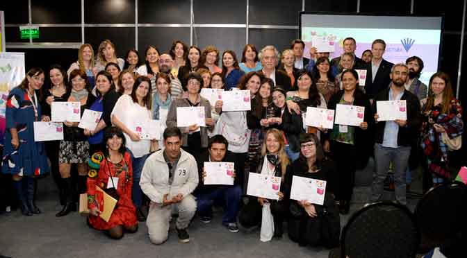 Se entregaron los premios VivaLectura 2019 en la Feria del Libro de Buenos Aires