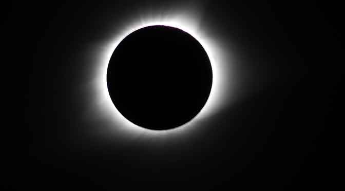La Argentina se prepara para el eclipse total del Sol