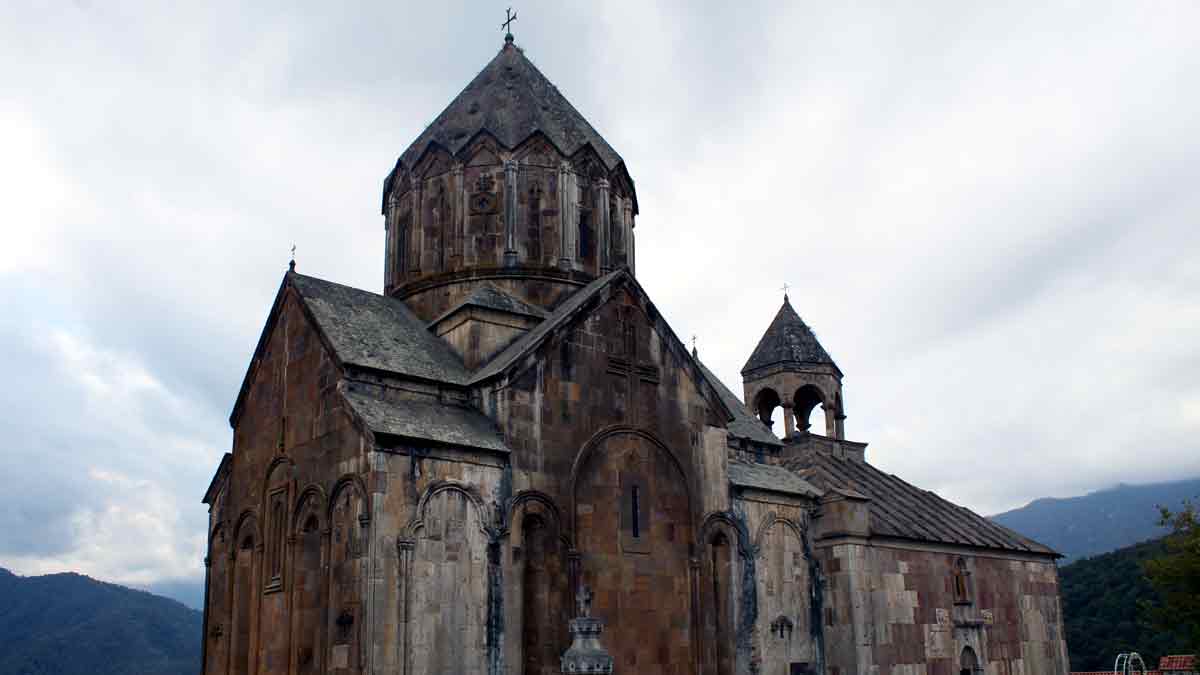 Monumentos armenios en Artsaj ante riesgo de vandalismo de Azerbaiyán