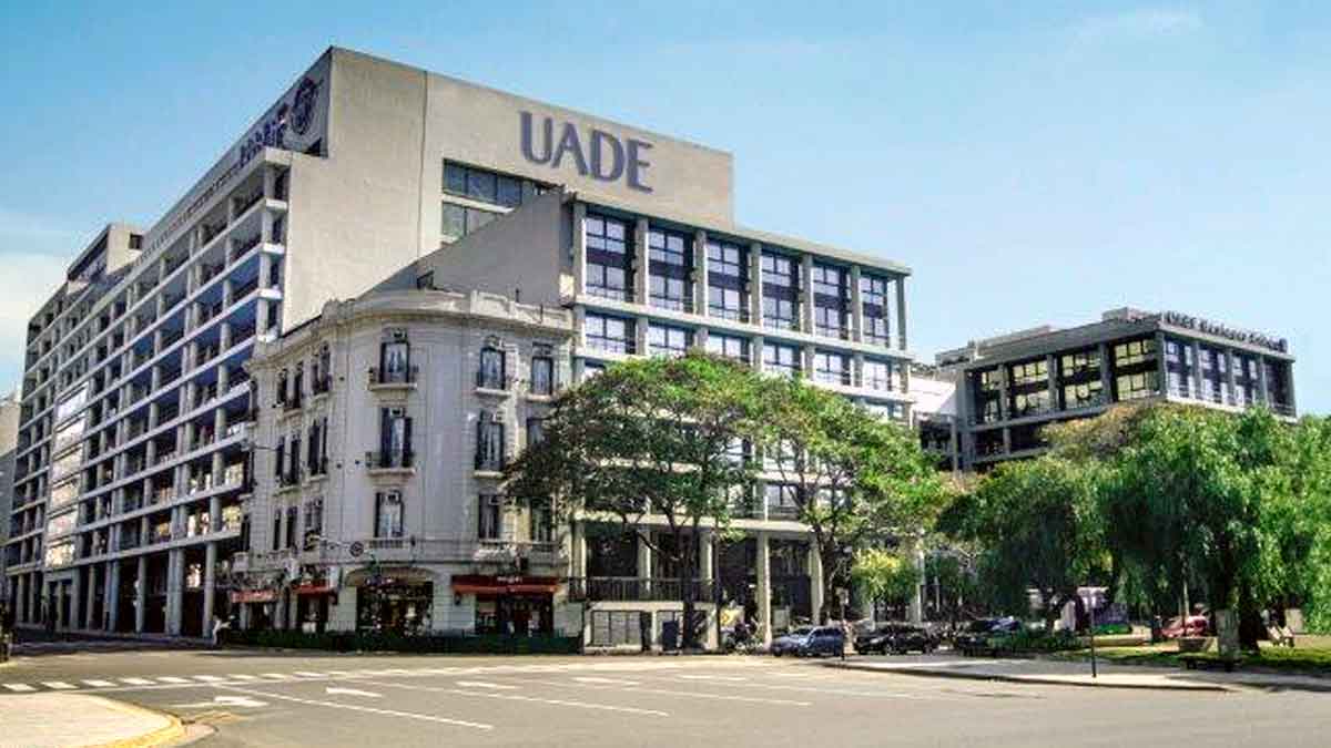 Uade UADE aplica Brightspace para educación en línea - Bahía César