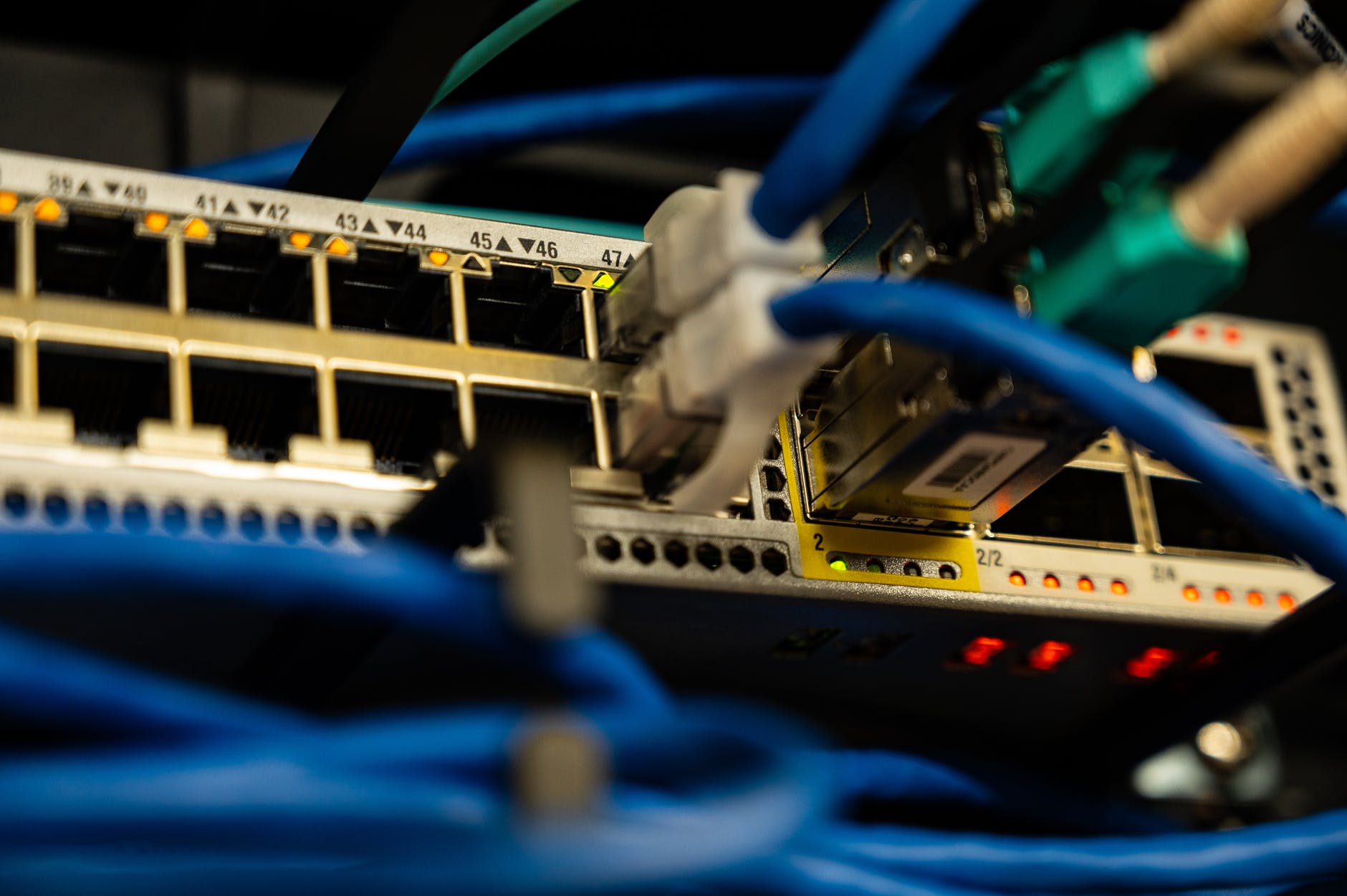 ¿Cómo configurar la seguridad de un router?