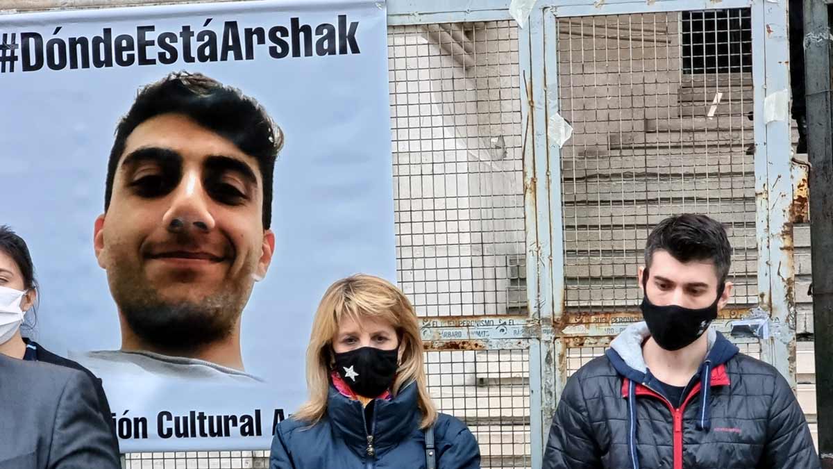 Arshak Karhanyan: acto en Tribunales para pedir justicia