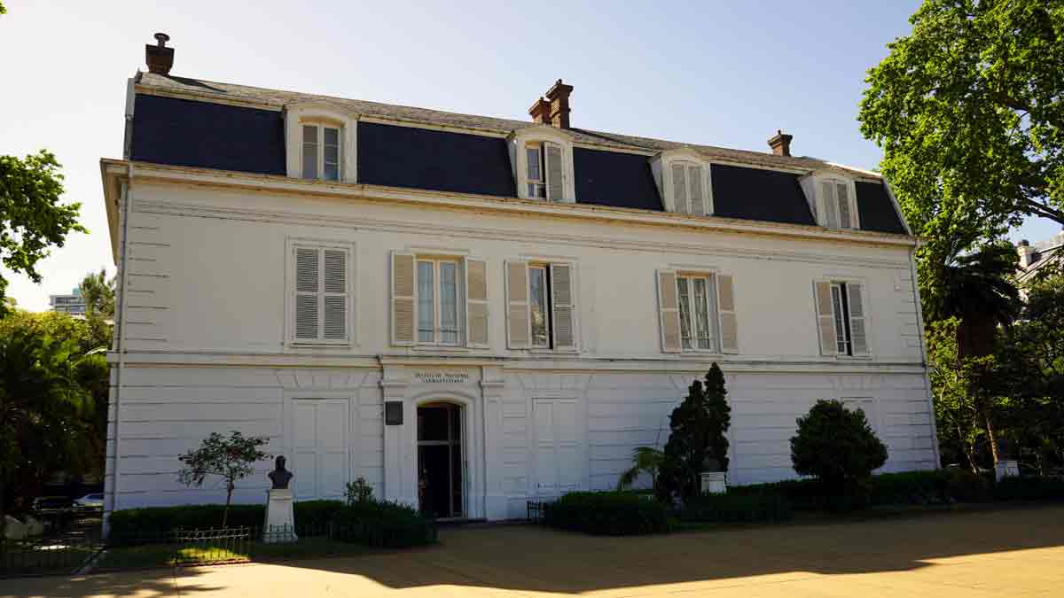 Casa Grand Bourg: Francia y San Martín presentes en Palermo Chico