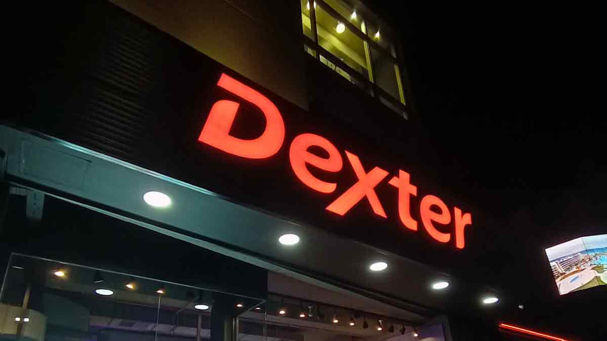 Dexter llega al centro de Belgrano y suma 51 locales