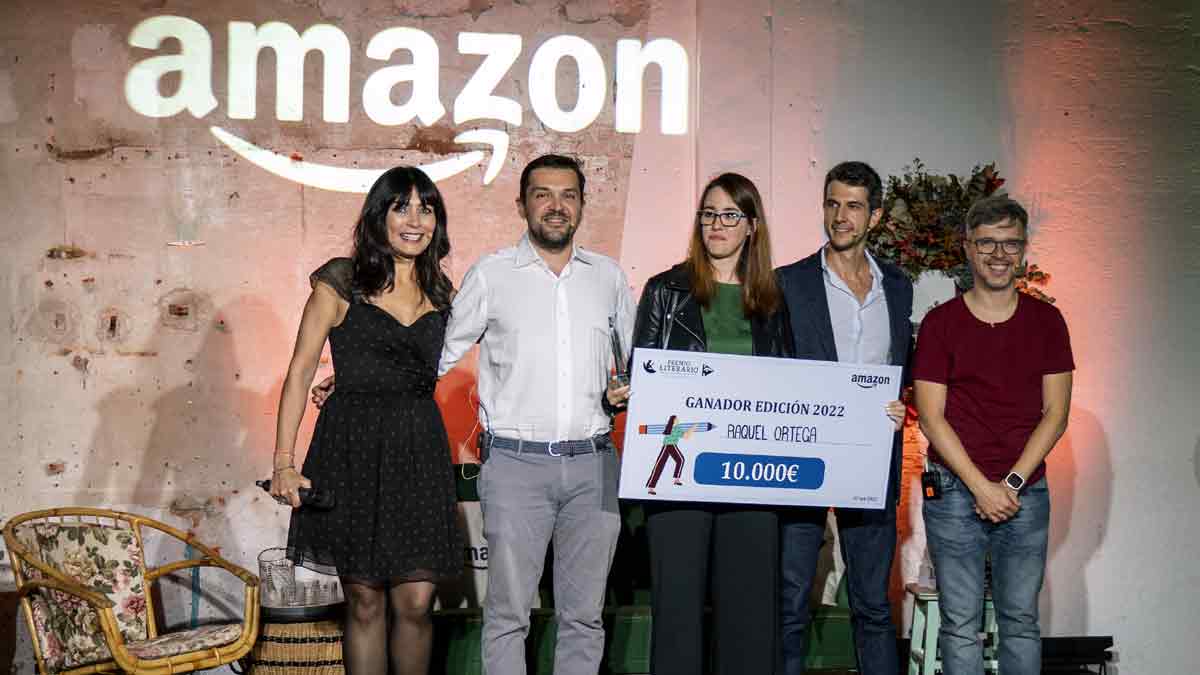 Raquel Ortega ganó el premio literario Amazon Storyteller