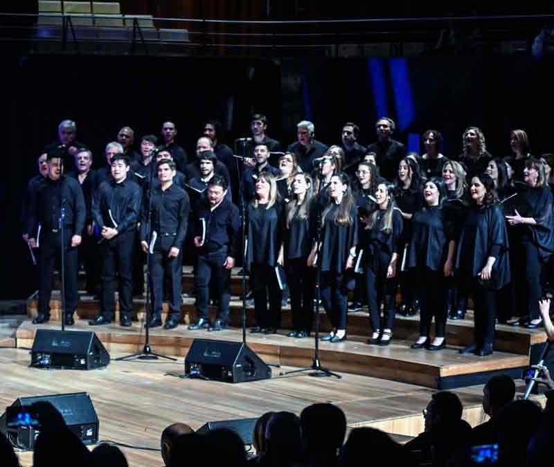 Coro Polifónico Nacional Evangélico concierto solidario
