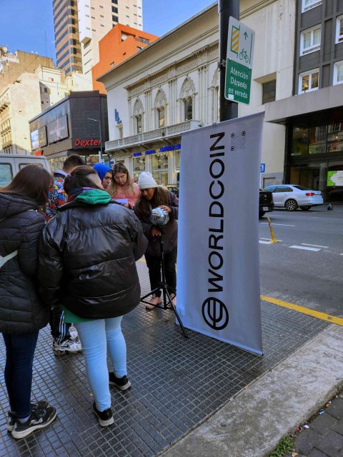 Worldcoin en la Argentina