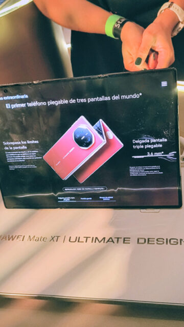 Huawei Mate XT Ultimate Design