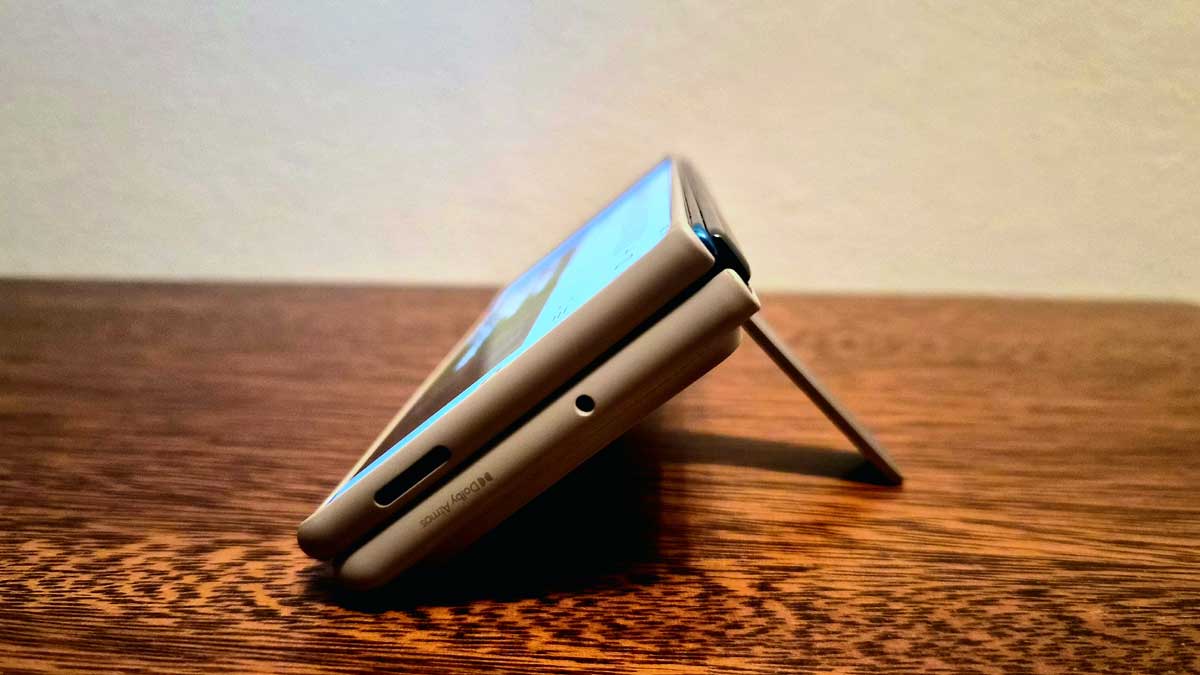 Phantom V Fold 2 Celulares