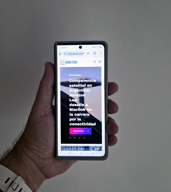 Phantom V Fold 2 Celulares