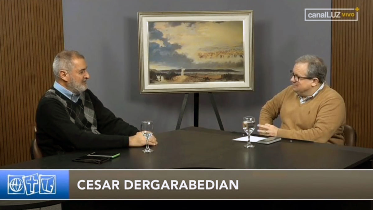 César Dergarabedian en La Puerta Abierta TV 2026 periodismo