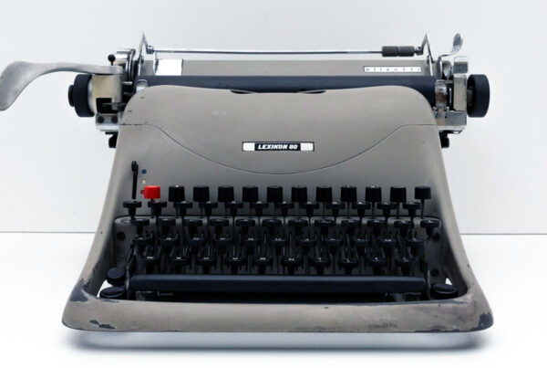 Periodismo Olivetti Lexikon 80