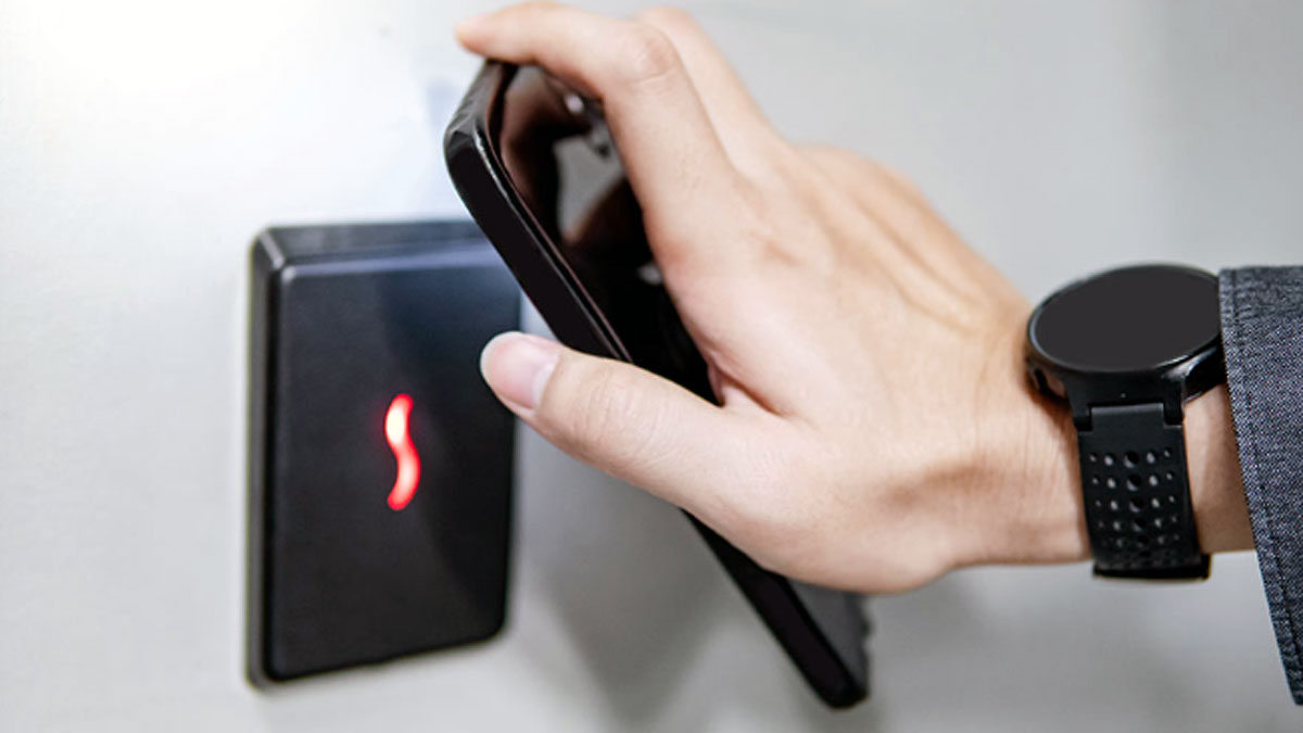 El celular ya reemplaza a la tarjeta en el acceso a oficinas